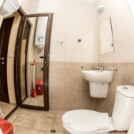 Gallery Suites Apartament *